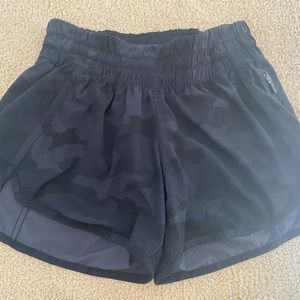 Lululemon Hotty Hot shorts - Size 4.  Black Camo. 4” inseam.  Gently used.